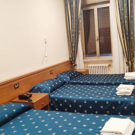 Bed and breakfast Suore Concezioniste Missionarie - Carmen Sallés Roma Extérieur photo